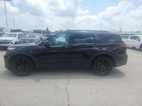 Used 2022 Ford Explorer ST w/ Equipment Group 401A AWD/4WD image 5