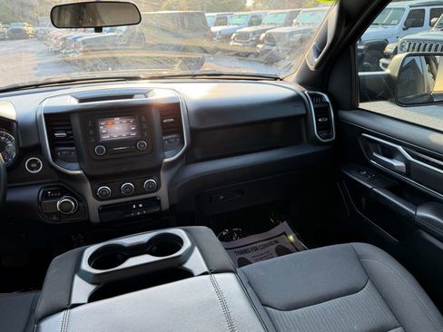Used 2023 RAM 1500 Big Horn image 34
