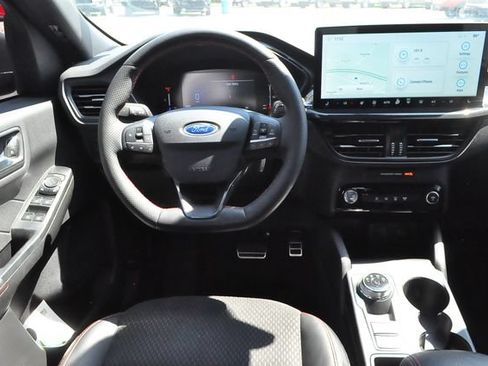 Used 2023 Ford Escape ST-Line w/ Tech Pack #1 AWD/4WD image 18