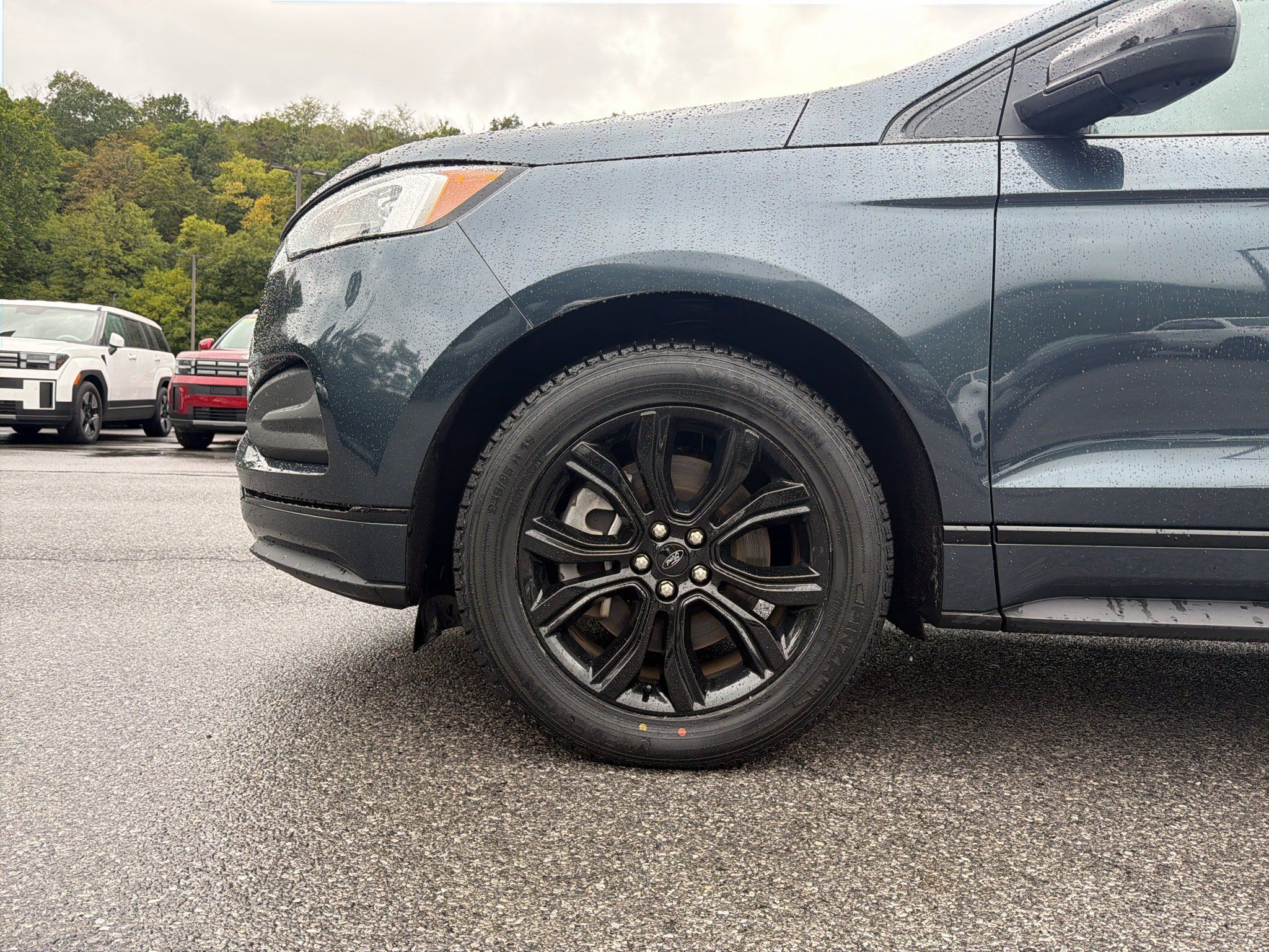 Used 2023 Ford Edge SE w/ Black Appearance Package AWD/4WD image 9