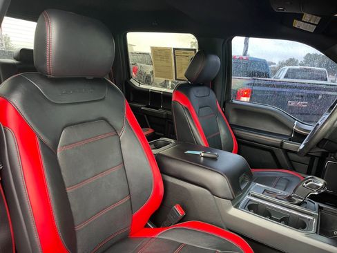 Used 2018 Ford F150 Lariat w/ Equipment Group 502A Luxury image 27