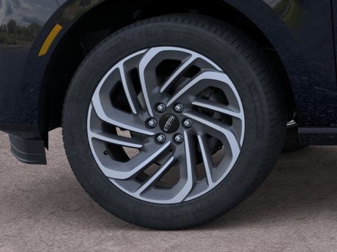 New 2026 Lincoln Navigator Reserve AWD/4WD image 19