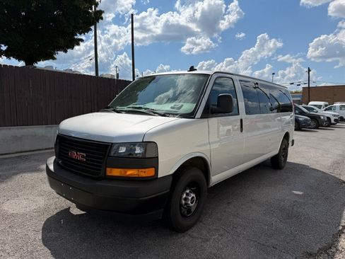 Used 2024 GMC Savana 3500 LS RWD image 5