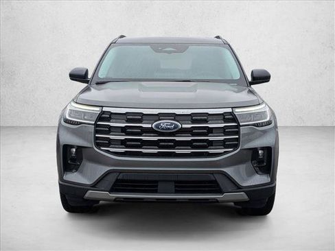 New 2026 Ford Explorer Active w/ Active Comfort Package AWD/4WD image 5