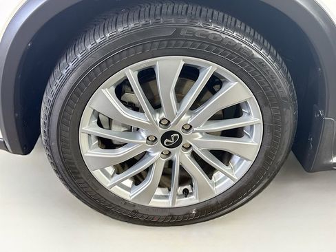 Certified 2023 INFINITI QX50 Luxe FWD image 41