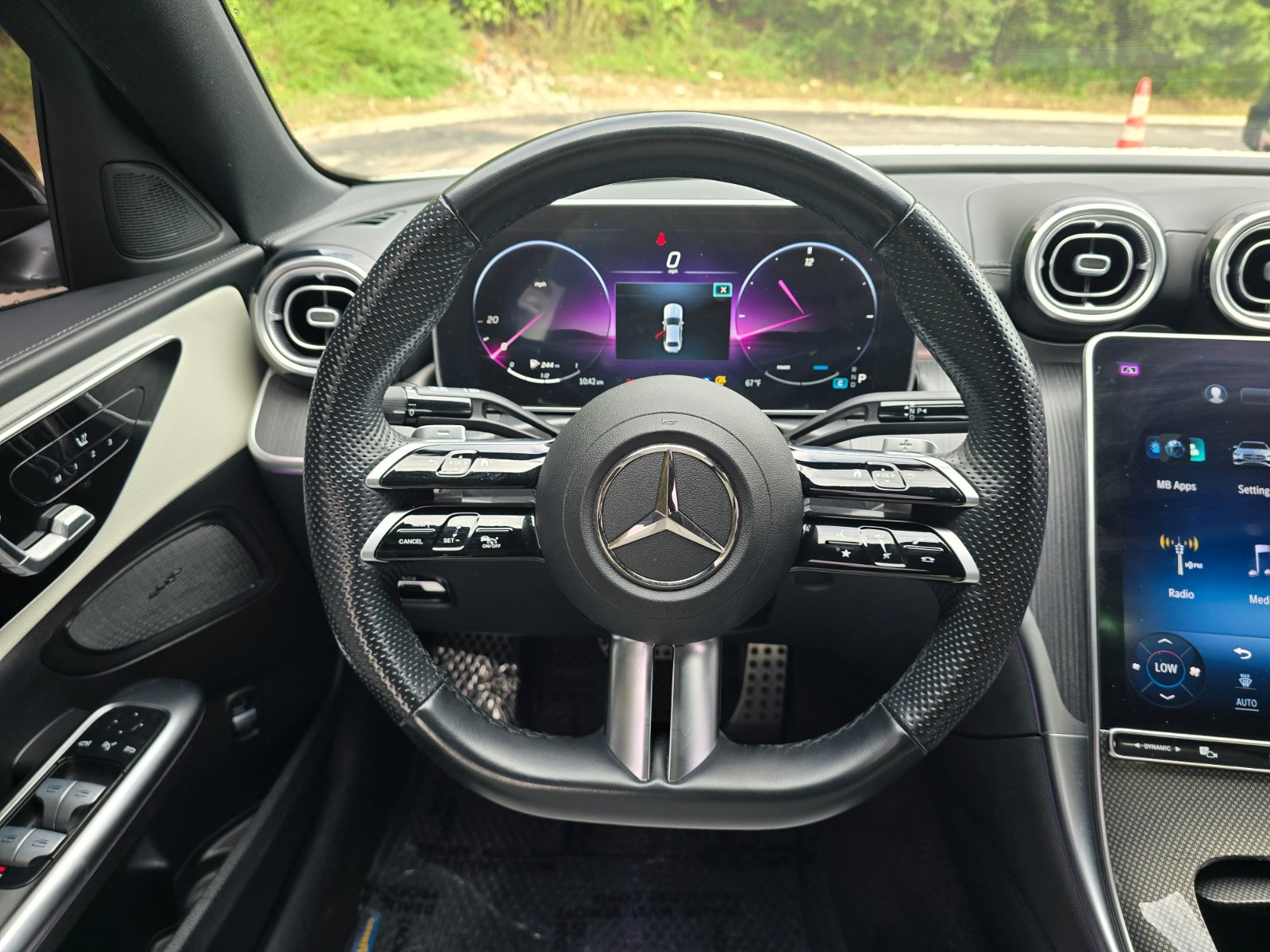 Used 2023 Mercedes-Benz C 300 Sedan image 14