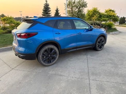 Used 2020 Chevrolet Blazer RS AWD/4WD image 3