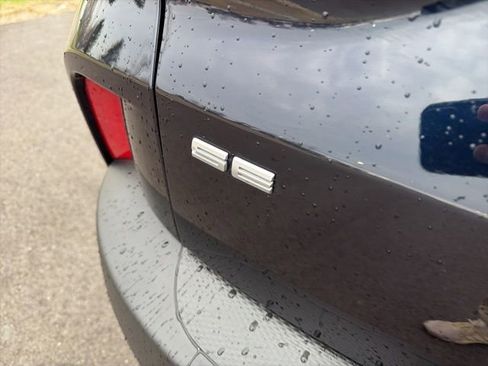 Used 2021 Ford Escape SE image 8