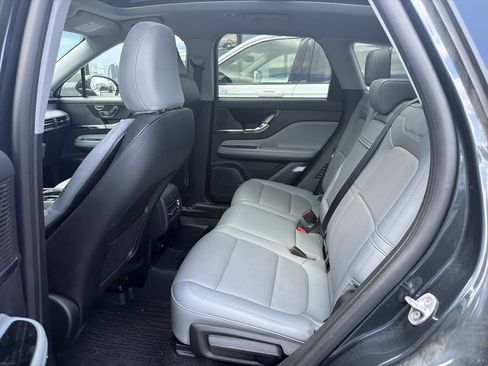 Certified 2022 Lincoln Corsair Reserve w/ Elements Package AWD/4WD image 6