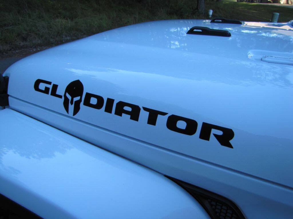 Used 2022 Jeep Gladiator Overland w/ Popular Equipment Package AWD/4WD image 35