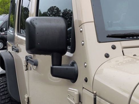 Used 2016 Jeep Wrangler Unlimited Sport w/ Quick Order Package 24S AWD/4WD image 13