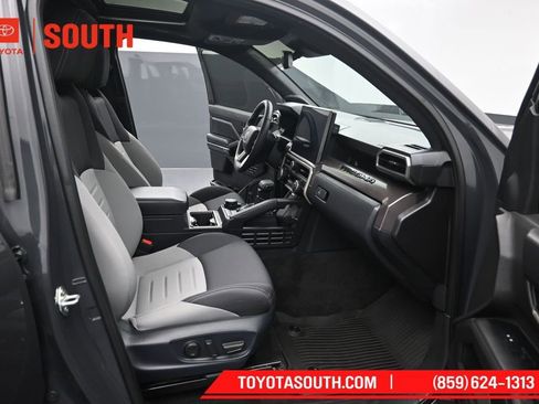 Used 2024 Toyota Tacoma TRD Sport w/ TRD Sport Upgrade Package AWD/4WD image 30