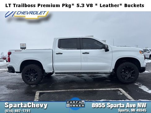 Used 2022 Chevrolet Silverado 1500 LT Trail Boss w/ LT Trail Boss Premium Package image 2