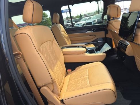 Used 2024 Jeep Grand Wagoneer L Series III w/ Rear Seat Video Group 1 AWD/4WD image 66