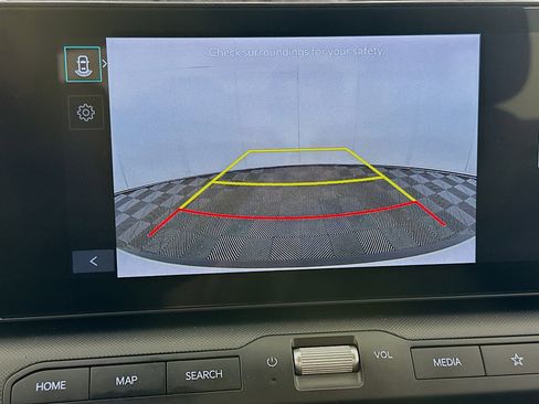 Used 2025 Kia K4 LXS image 22