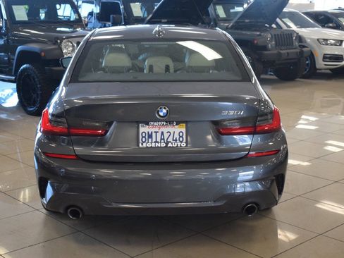 Used 2020 BMW 330i Sedan w/ M Sport Package image 7
