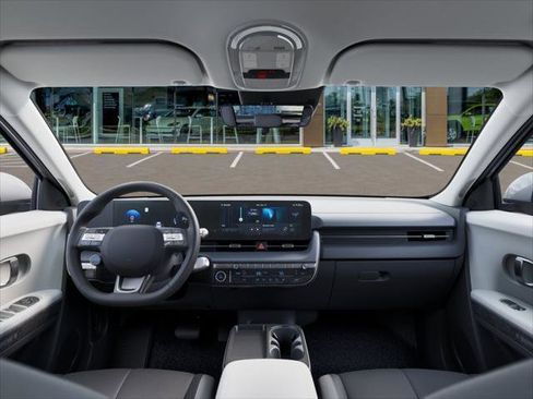 New 2026 Hyundai Ioniq 5 SE RWD image 11
