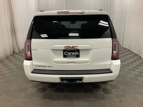 Used 2018 GMC Yukon XL SLT w/ Open Road Package image 3