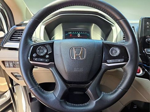 Used 2023 Honda Odyssey Touring image 24