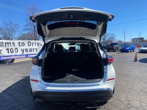 Used 2019 Nissan Murano S image 5