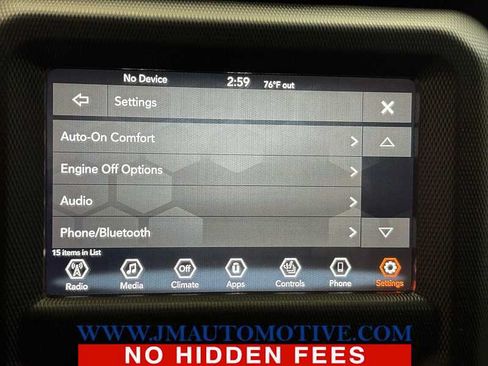 Used 2019 Jeep Wrangler Unlimited Sahara w/ Cold Weather Group AWD/4WD image 31