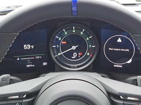 Certified 2024 Porsche 911 Targa 4S image 25