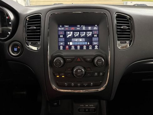 Used 2019 Dodge Durango GT image 16