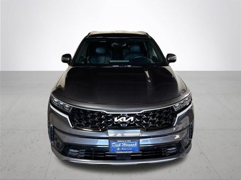 Certified 2023 Kia Sorento SX Prestige AWD/4WD image 3