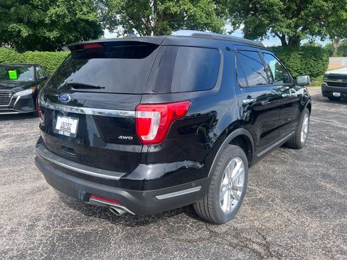 Used 2018 Ford Explorer Limited w/ Equipment Group 301A AWD/4WD image 7