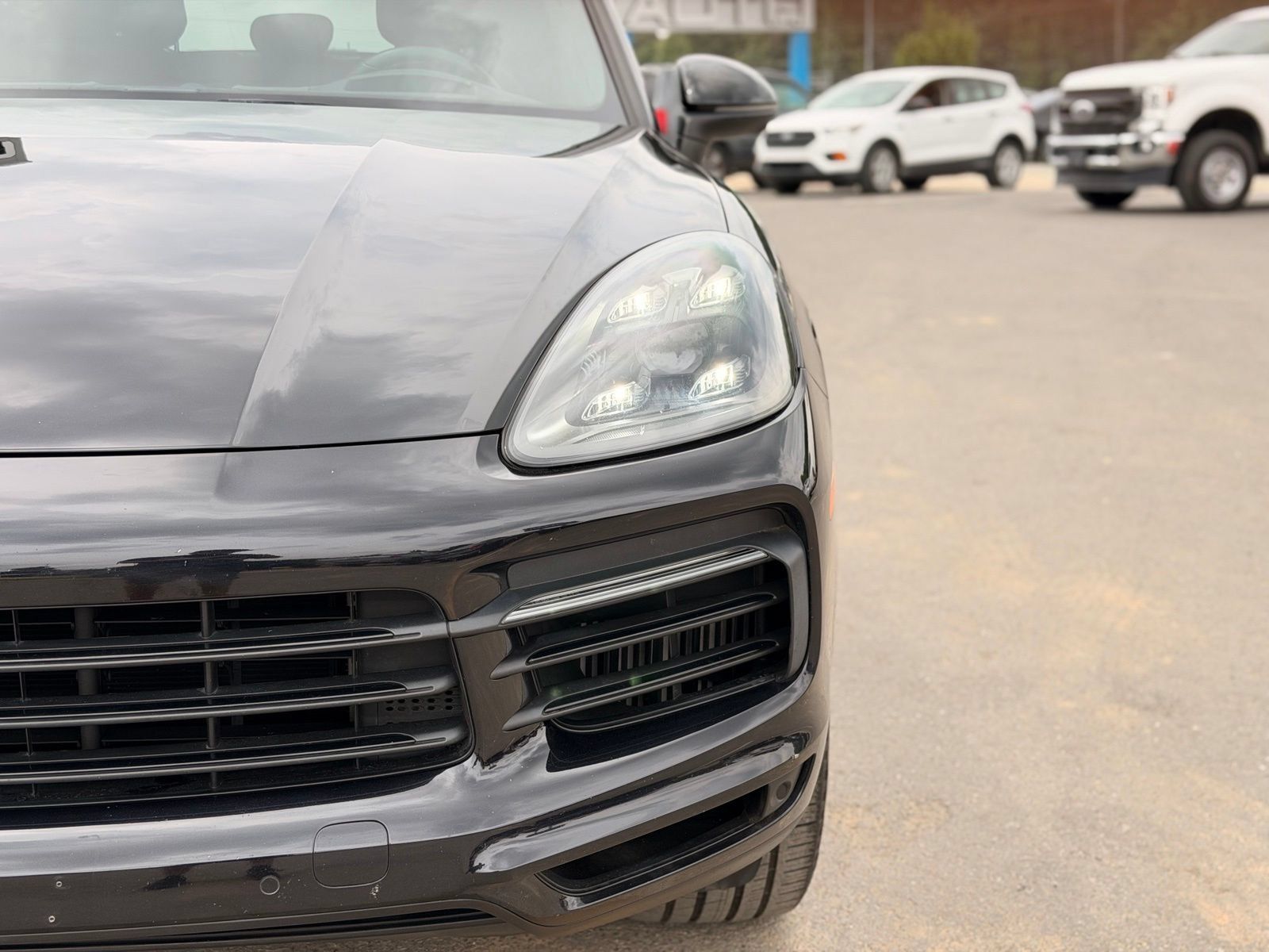 Used 2021 Porsche Cayenne Coupe AWD/4WD image 19