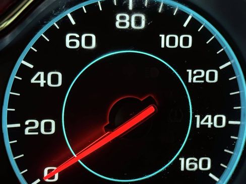 Used 2018 Chevrolet Cruze LT w/ Convenience Package image 28