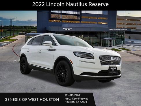 Used 2022 Lincoln Nautilus Reserve w/ Equipment Group 201A FWD image 1