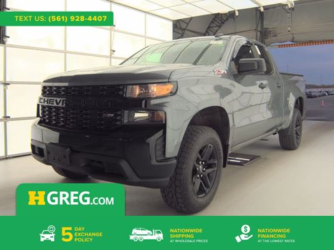 Used 2020 Chevrolet Silverado 1500 Custom Trail Boss w/ Custom Convenience Package AWD/4WD image 1