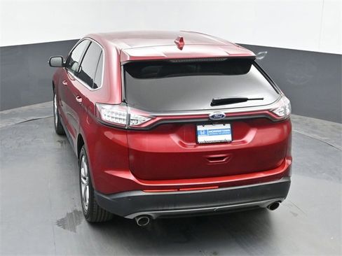 Used 2017 Ford Edge Titanium w/ Technology Package image 37