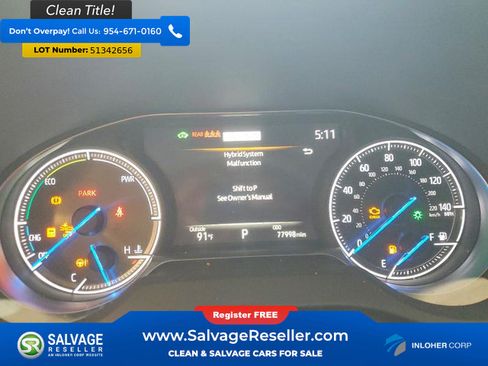 Used 2024 Toyota Venza LE AWD/4WD image 12