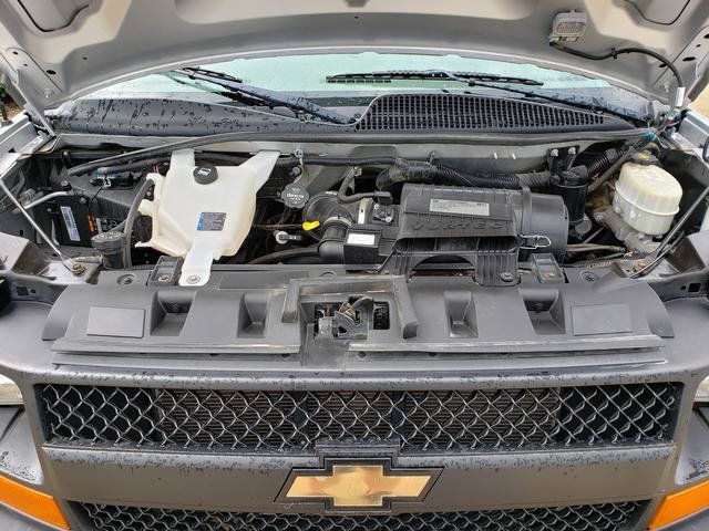 Used 2016 Chevrolet Express 2500 LS RWD image 26