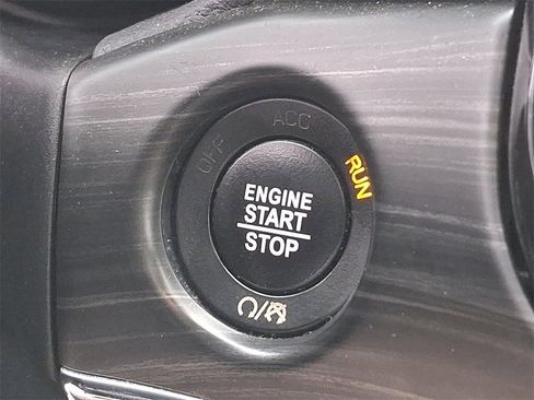 Used 2021 Jeep Grand Cherokee Limited w/ Premium Lighting Group image 25