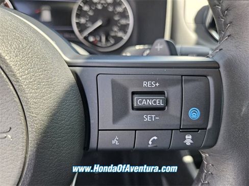 Used 2024 Nissan Rogue SV w/ SV Premium Package image 22