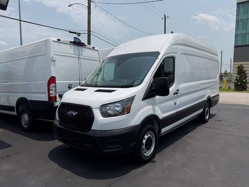 Used 2023 Ford Transit 250 148 High Roof Extended RWD image 27