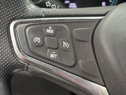 Used 2019 Chevrolet Equinox LT FWD image 20