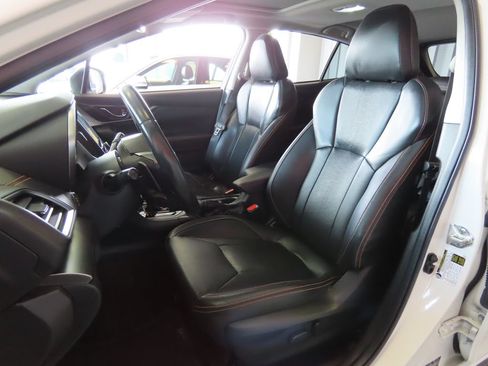 Used 2020 Subaru Crosstrek 2.0i Limited w/ Moonroof Package w/Navigation AWD/4WD image 24
