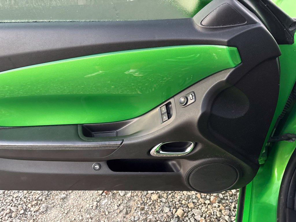 Used 2010 Chevrolet Camaro LT RWD image 14