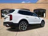 Used 2021 Kia Telluride EX w/ EX Premium Package image 3