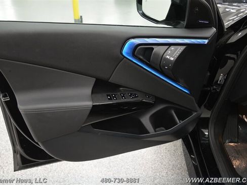 Used 2025 BMW X3 M50 w/ M Sport Professional Package image 38