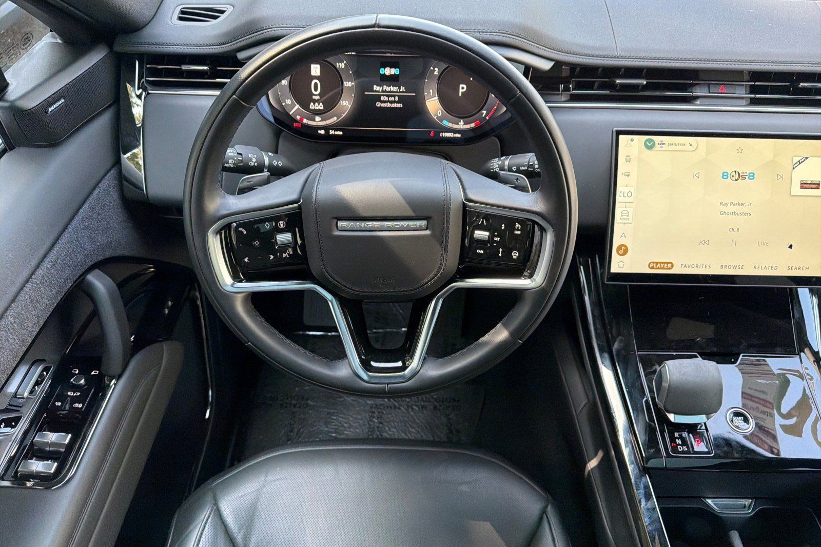 Used 2025 Land Rover Range Rover Sport SE AWD/4WD image 33
