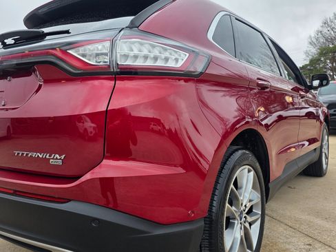 Used 2018 Ford Edge Titanium w/ Equipment Group 302A image 22