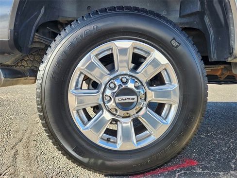 Used 2019 Ford F350 Platinum w/ Platinum Ultimate Package image 15