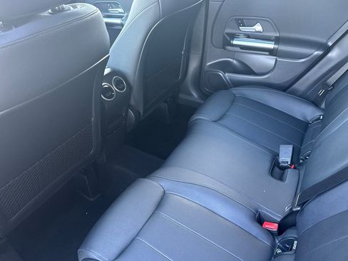 Certified 2025 Mercedes-Benz GLA 250 image 13