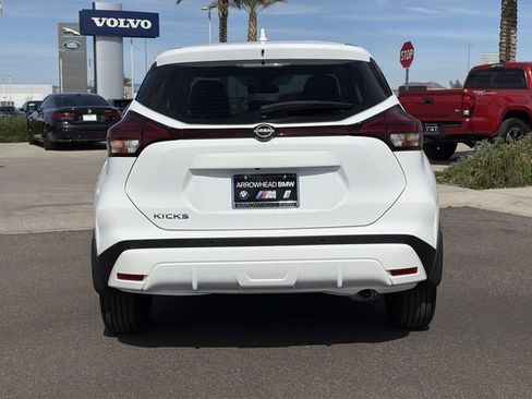 Used 2025 Nissan Kicks Play S image 7