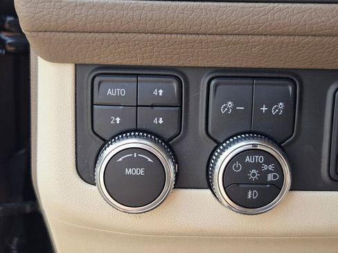 Used 2022 GMC Yukon Denali w/ Max Trailering Package AWD/4WD image 31